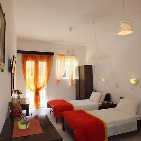 Akis Apartment *